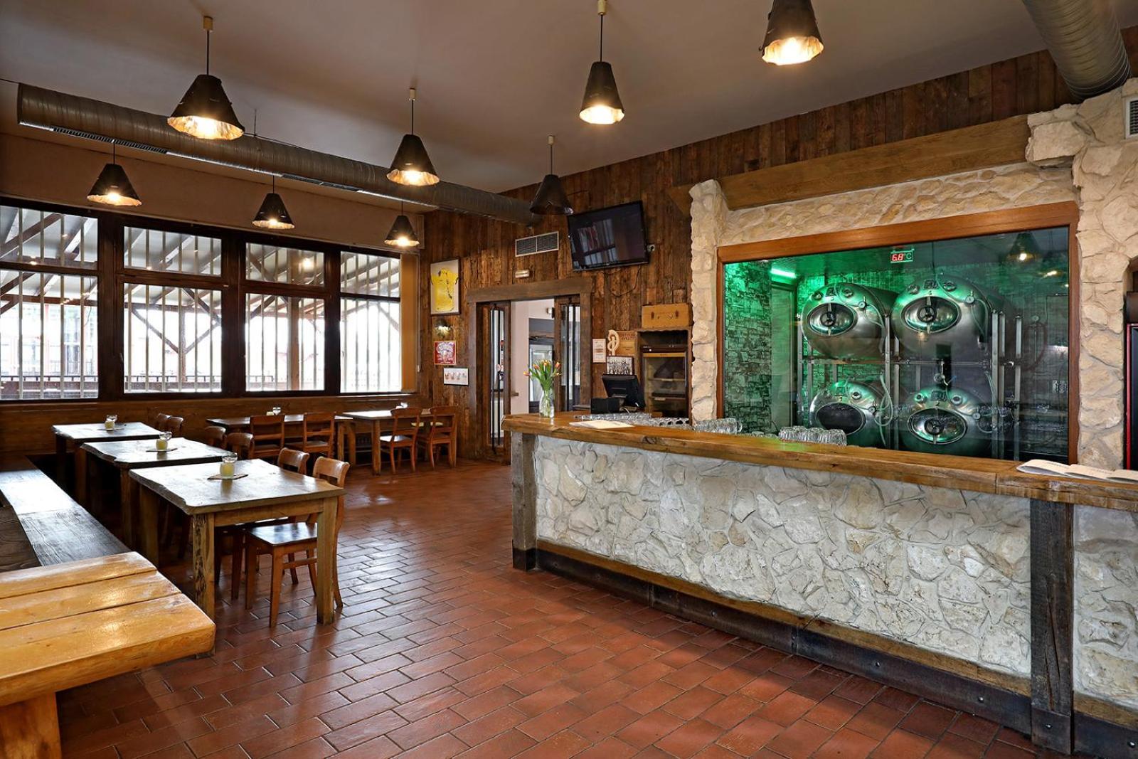 Hotel Zimni Stadion Slaný Extérieur photo